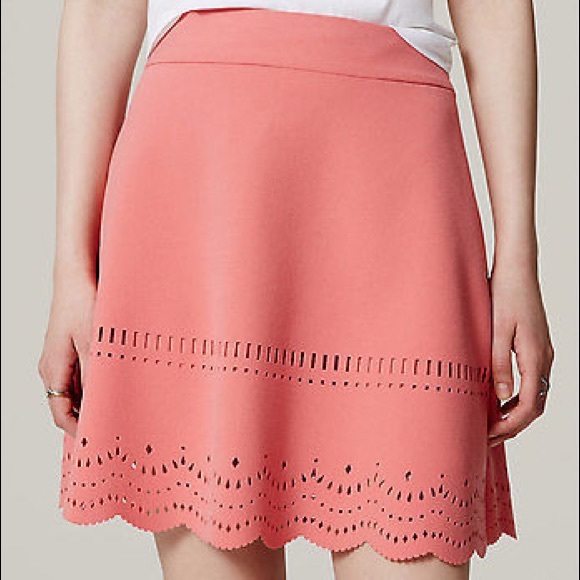 LOFT Dresses & Skirts - Ann Taylor LOFT Scalloped Laser Cut Eyelet Skirt